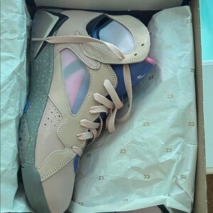 Jordan Men Sneakers in Beige and Blue